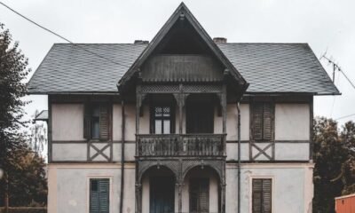 distressed property
