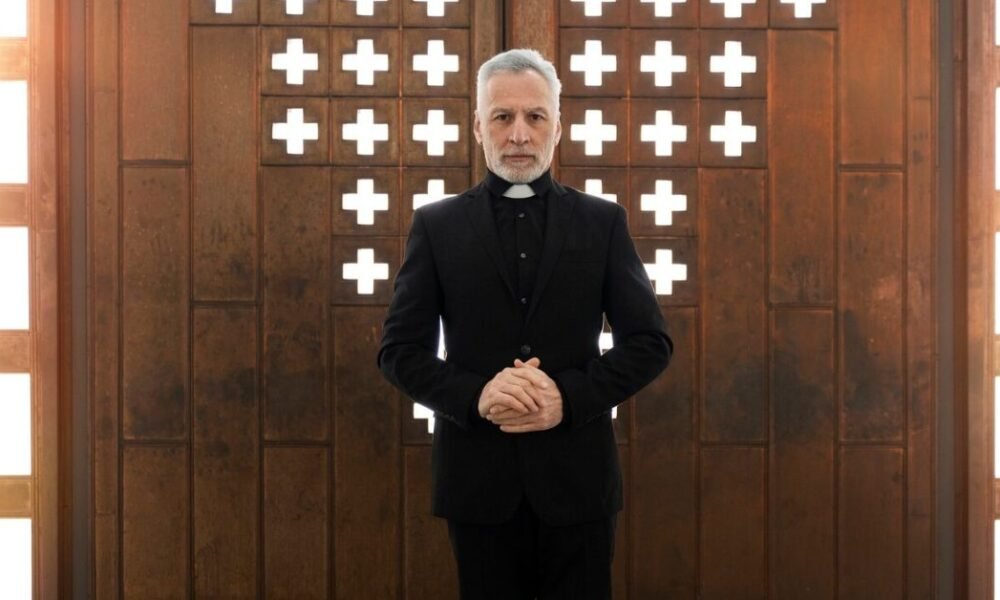 Stylish Preaching Robes for Every Body and Tradition - 25pr