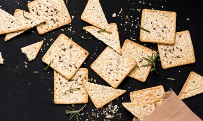 saltine crackers nutrition