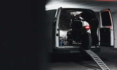 LDV G10 Cargo Barrier